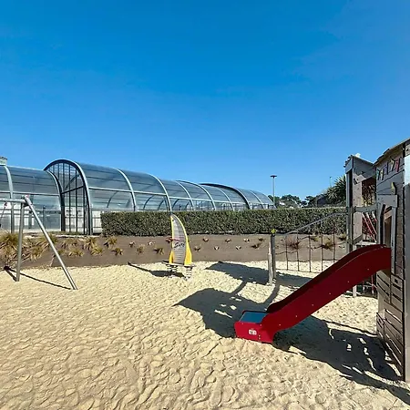 Mobil-home Grand Confort A 200m De La Avec Piscine Chauffee, 4 Pers, Terrasse, Parking - Fr-1-361a-21 Prázdninový dům