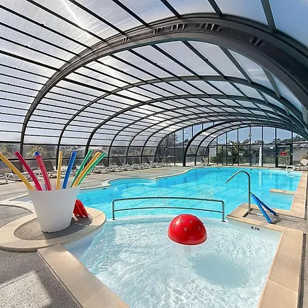 Mobil-home Grand Confort A 200m De La Avec Piscine Chauffee, 4 Pers, Terrasse, Parking - Fr-1-361a-21 בית נופש *